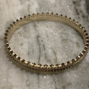Kendra Scott Mary Caroline Bangle in Gold